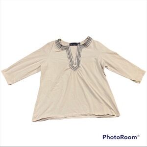 Susan Graver white embroidered split v neck peasant shirt